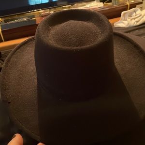 Black hat